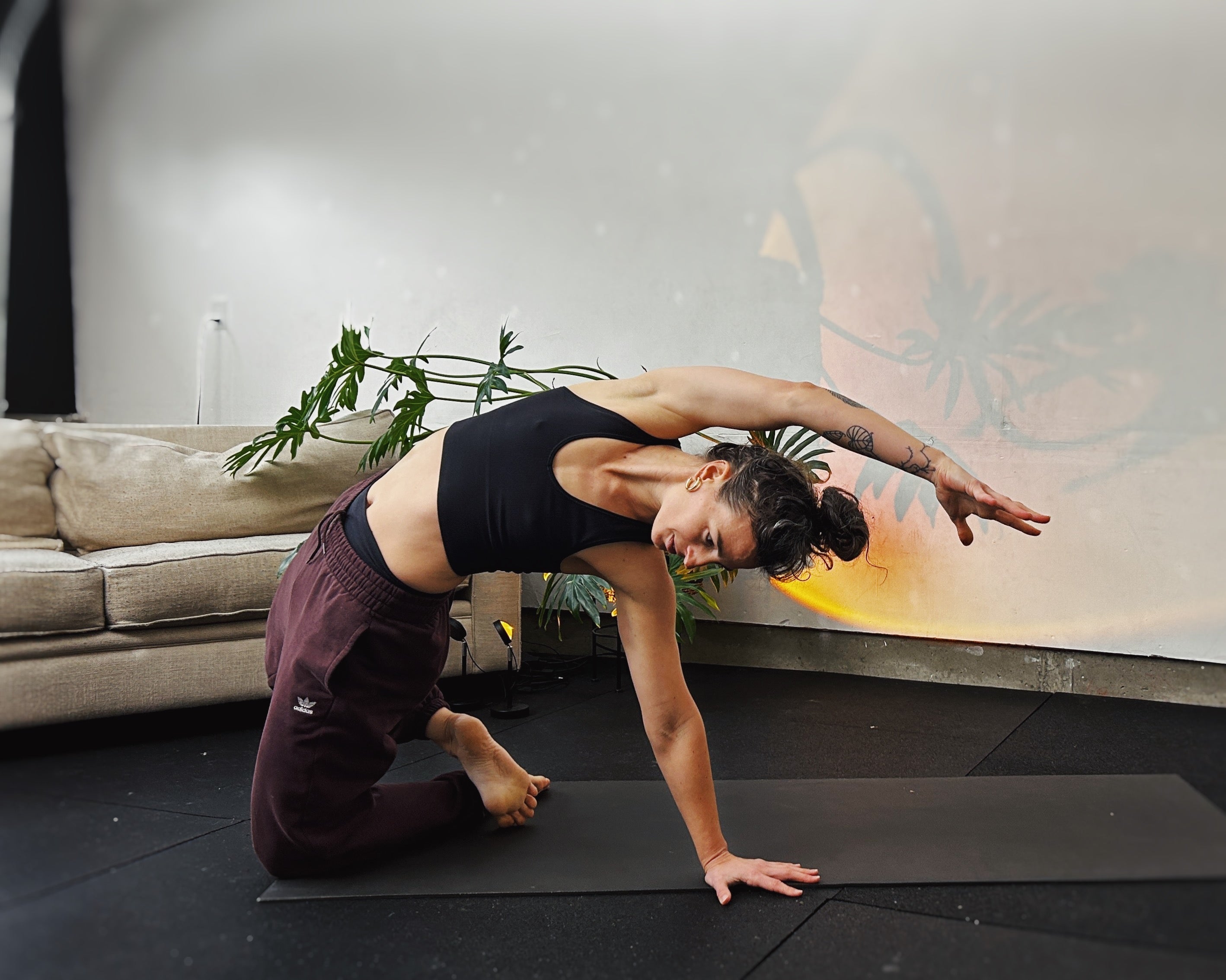 Thread and Pivot Slow Flow